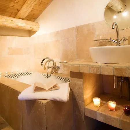 Chalet Charmes سانت فوا تارونتي