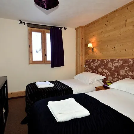 Chalet Charmes 4*
